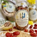 Ягодная гранола с корицей – без сахара, с пророщенными злаками и натуральными ягодами