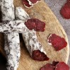 Вяленая говяжья колбаса Рохоторо на красном вине — без усилителей вкуса и добавок