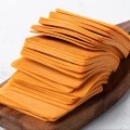 Культивированный веганский сыр Чеддер с паприкой и томатами — постный продукт без лактозы и глютена с насыщенным вкусом